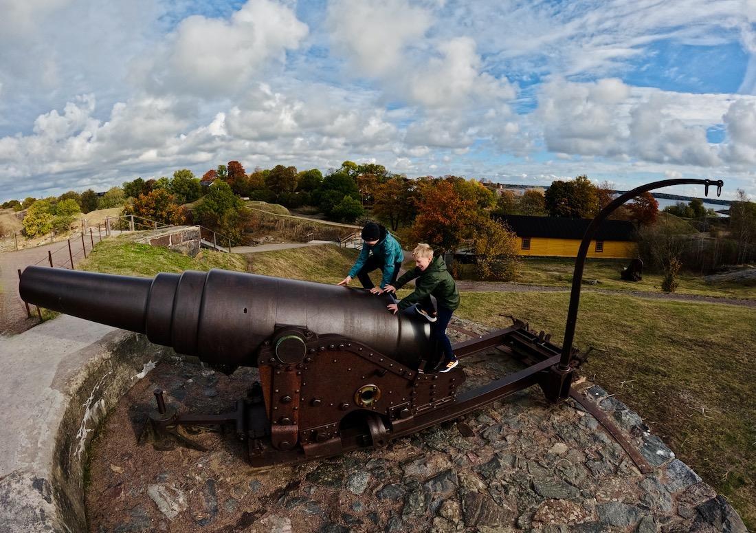 Eine alte Kanone auf Soumenlinna