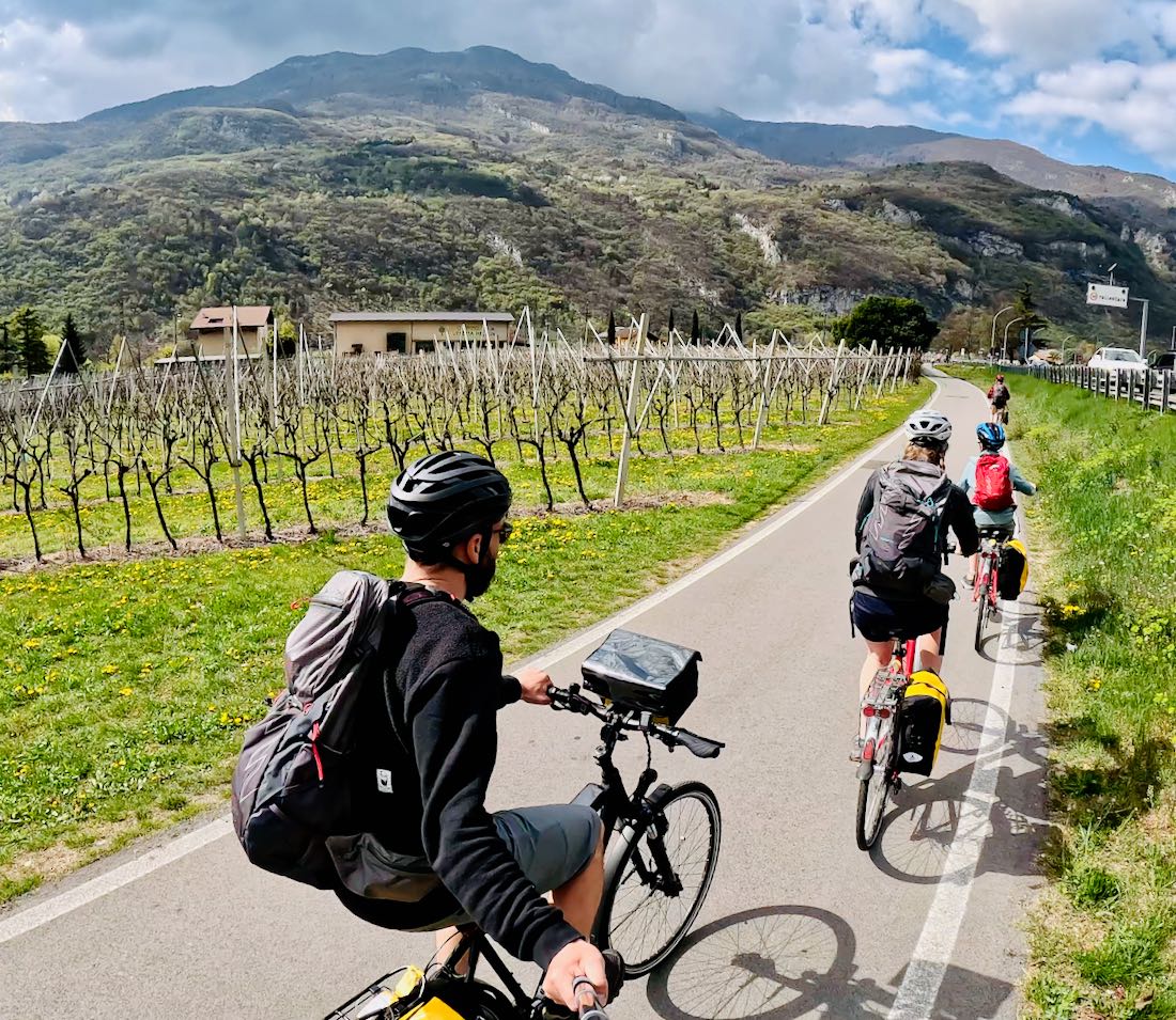 Die letzten Meter der Eurobike Radreisen Tour von Meran zum Gardasee