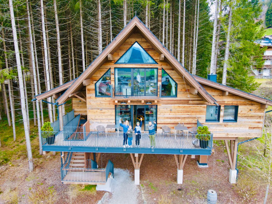 Fravely im Baumhaus vom Hotel Gassner in Neukirchen am Grossvenediger