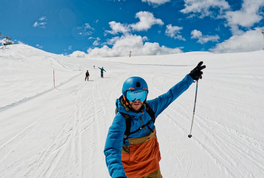 Thomas fährt Ski in der Wildkogel Arena
