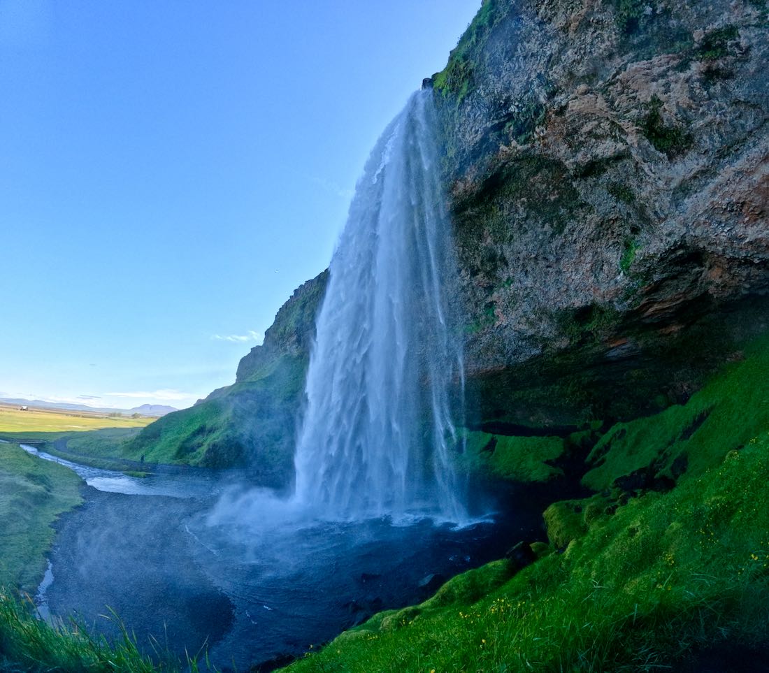 Der Seljalandsfoss in Island