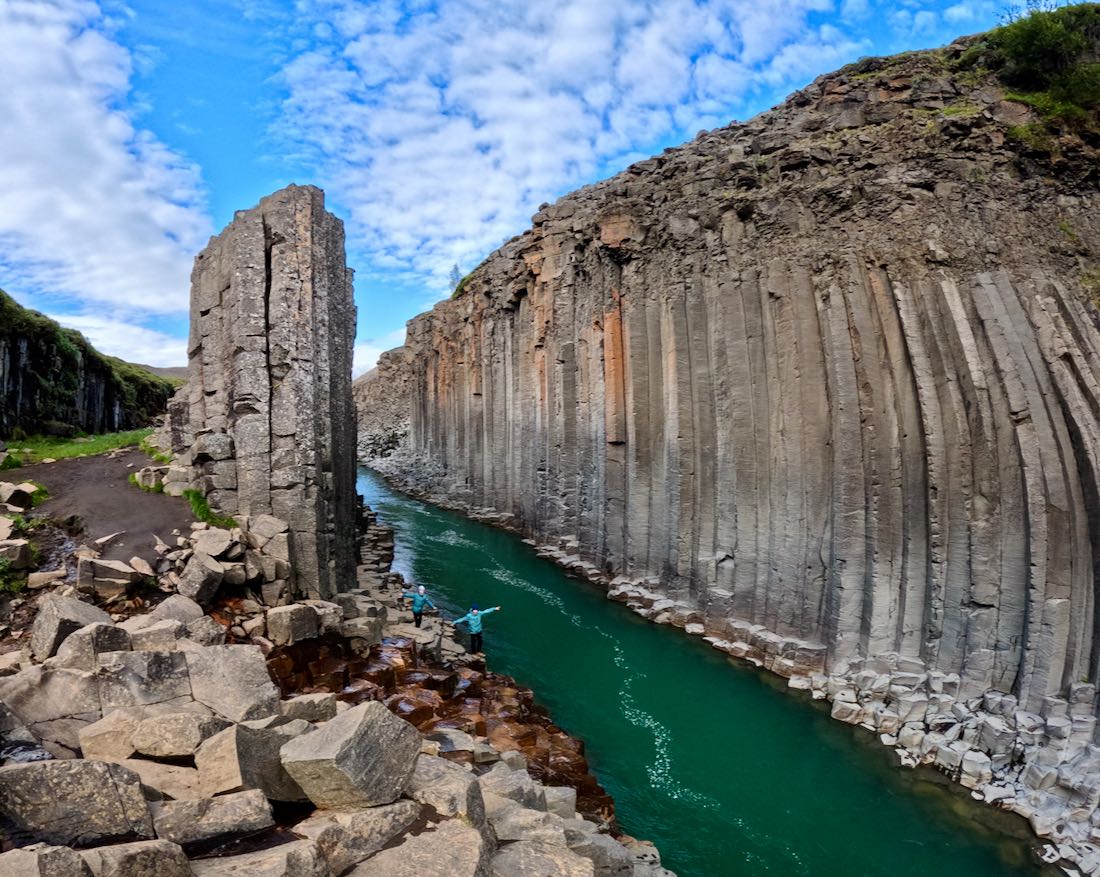 Ben und Flo im Studlagil Canyon
