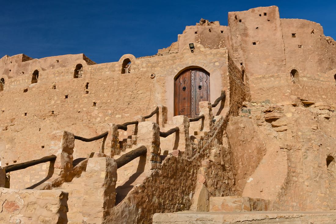 Das Berberdorf Douiret in der Bergregion Dahar