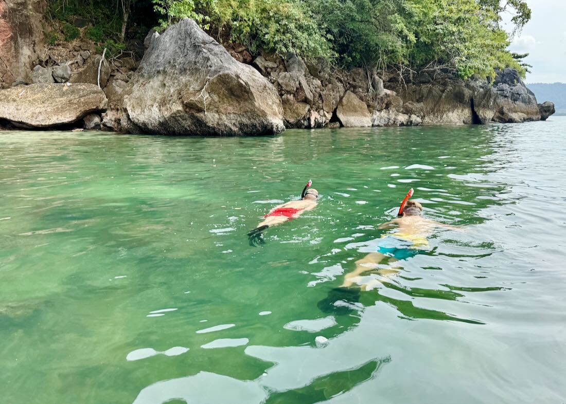 Ben und Flo schnorcheln auf Langkawi