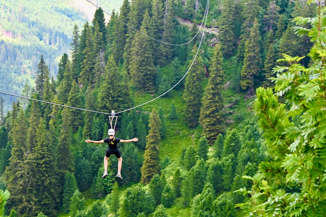 Flo auf dem Flying Fox am Spieljoch im Zillertal