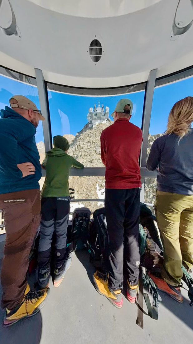 Die Fahrt mit dem Skyway am Mont Blanc