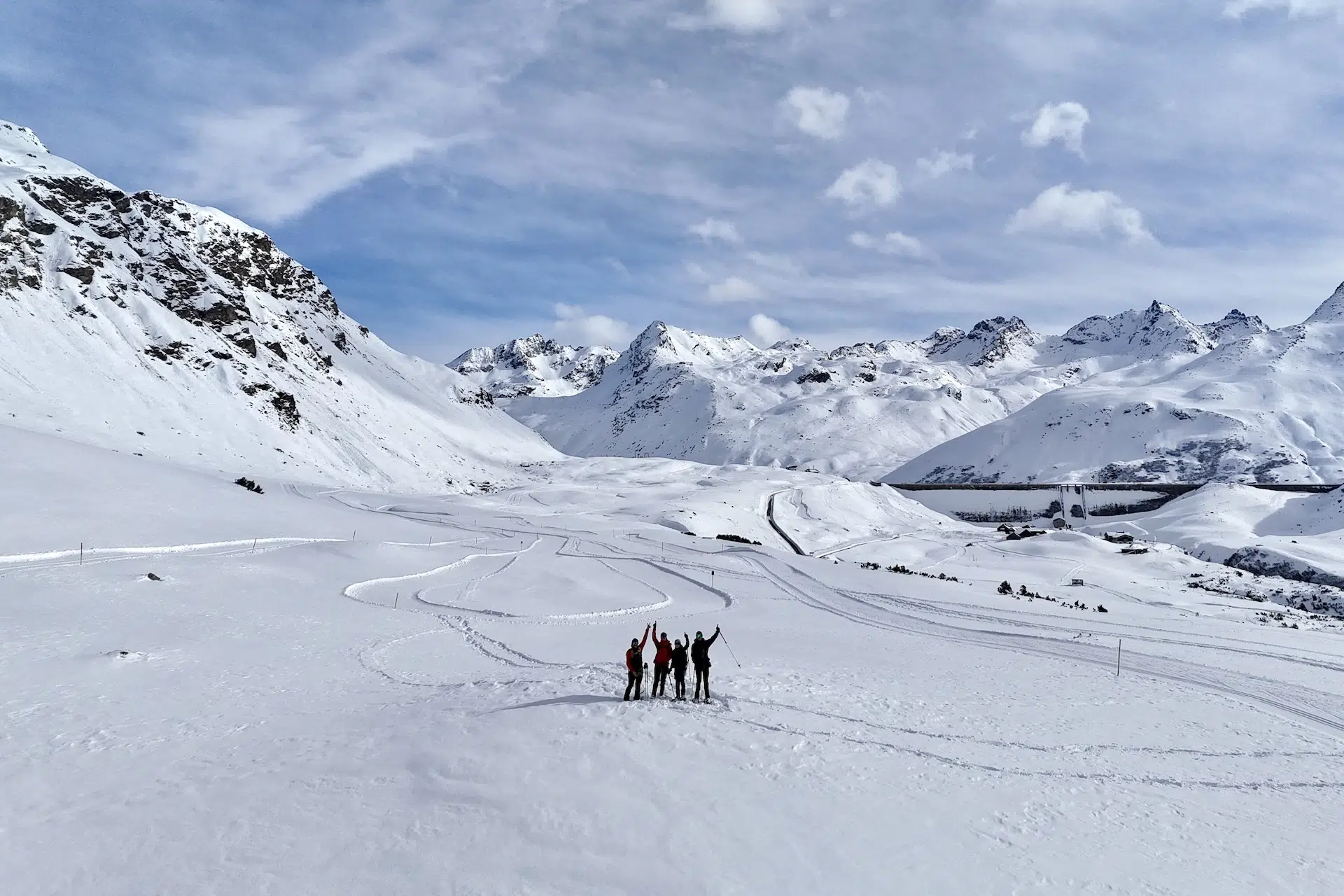 Schneeschuh-Wandern und Skisafari auf der Silvretta Bielerhöhe als Familie mit Teenagern