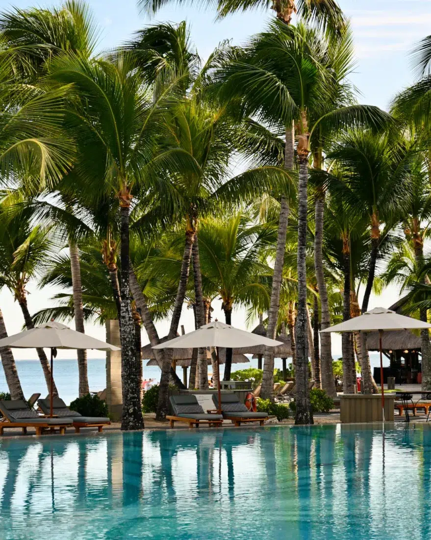 Pool des Paradis Beach Comber