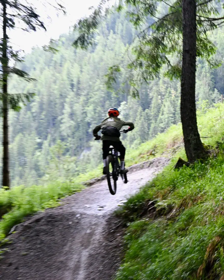 Ben Springt im Bikepark lermoos-Biberwier