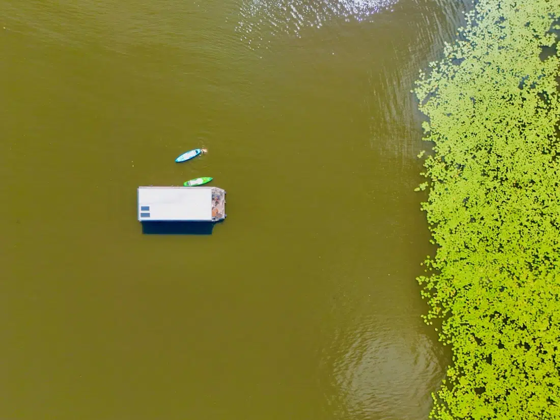 Das BunBo von oben mit der Drohne fotografiert