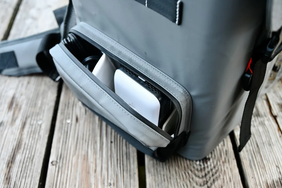 Litheli FrozenPack Akku-Fach geöffnet