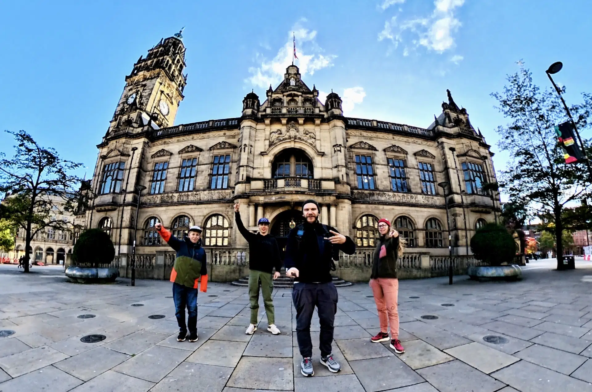 Sheffield die Outdoor City mit der Familie entdecken Outdoor-Abenteuer, Foodtouren & Kultur im Peak District