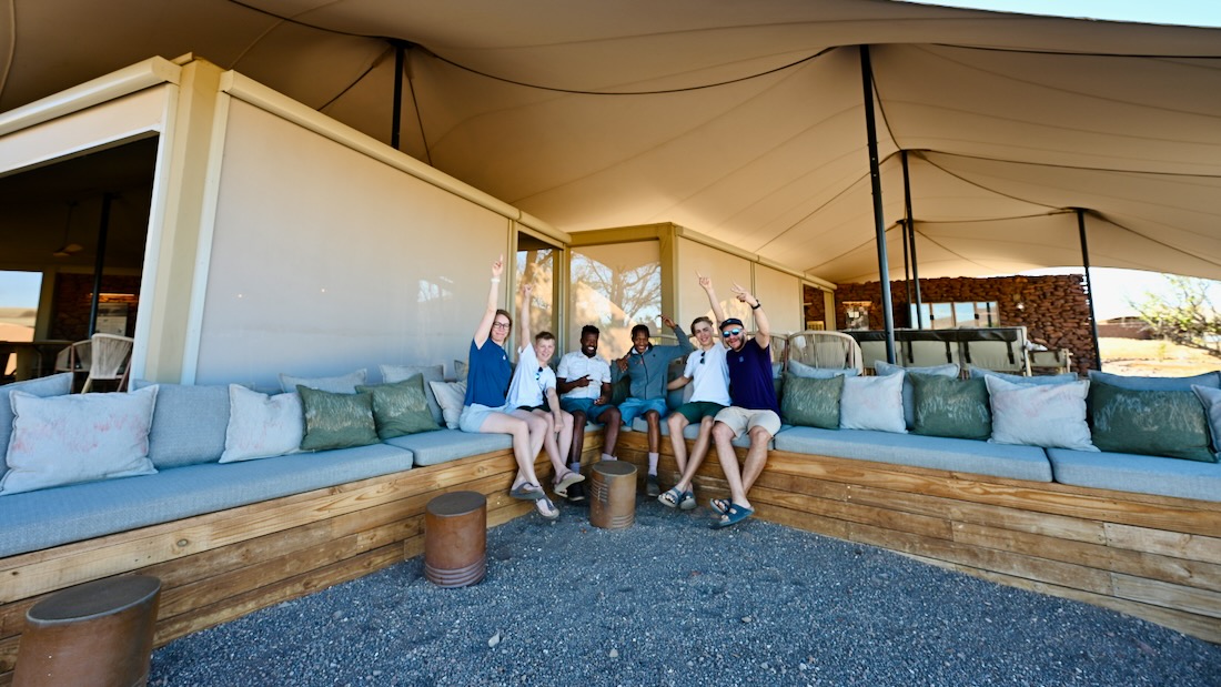 Fravely und die Desert Rhino Camp Crew