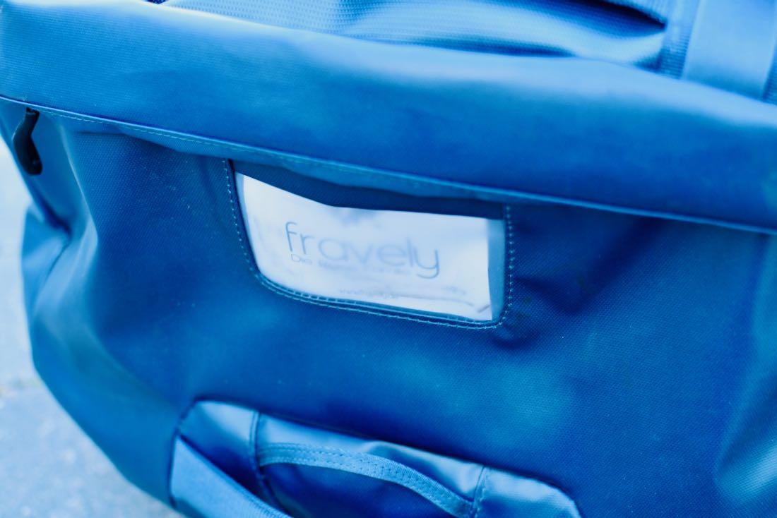 Adressfenster an der Osprey Tasche