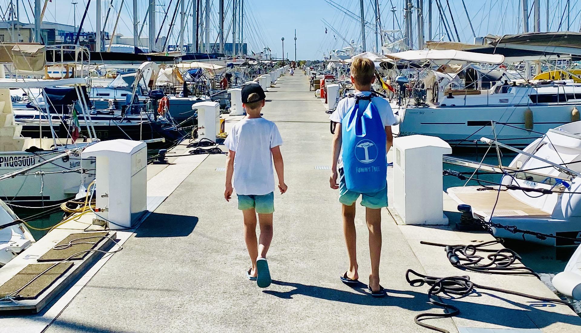 Funny Tree Drybag Header