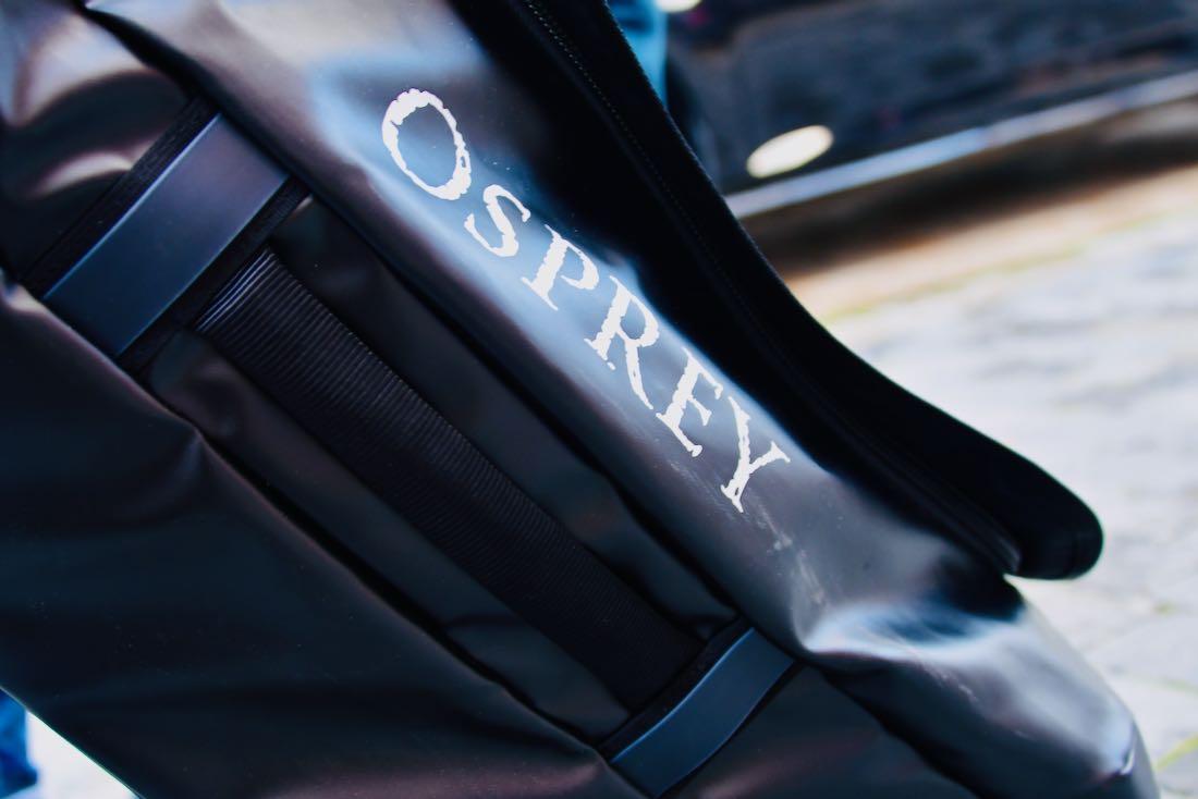 Osprey Transporter 90 von der Seite