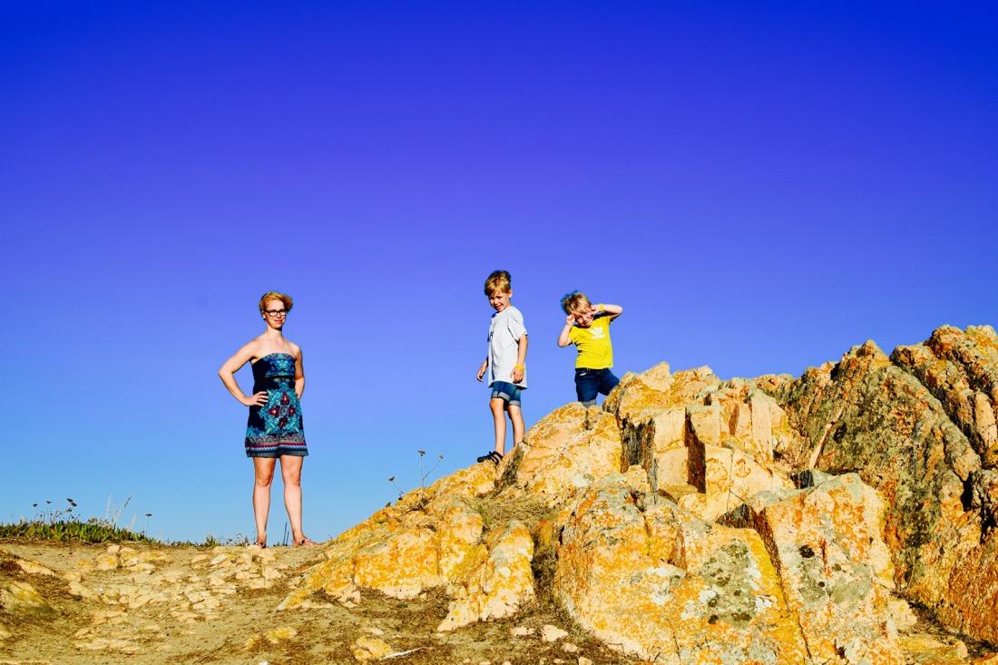 Auf dem Felsen Sardiniens